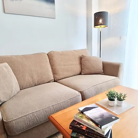 Apartamento Luminoso A 3 Min De La Playa Con Parking Gratuito شقة غيا ذي إسورا