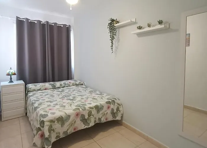 Cozy + Parking Playa San Juan * غيا ذي إسورا